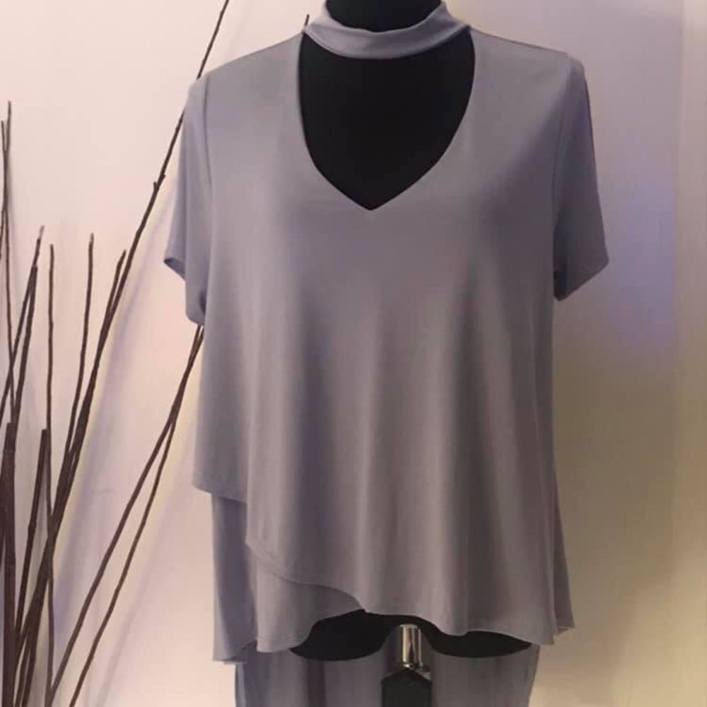 Women’s Choker Top